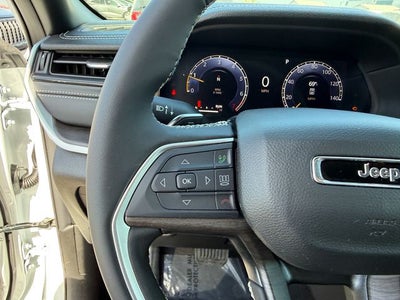 2026 Jeep Grand Cherokee Laredo