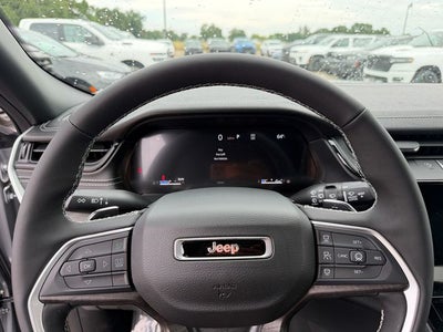 2026 Jeep Grand Cherokee Laredo Altitude