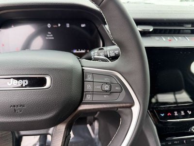 2026 Jeep Grand Cherokee Laredo Altitude