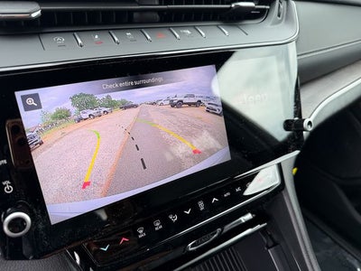 2026 Jeep Grand Cherokee Laredo Altitude