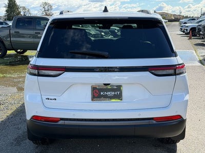 2026 Jeep Grand Cherokee Laredo