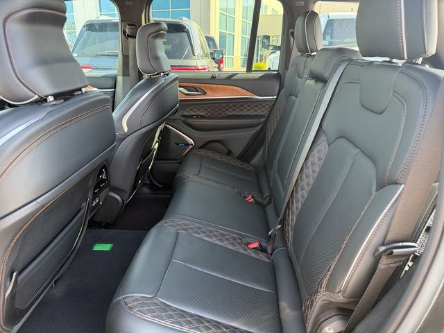 2024 Jeep Grand Cherokee Summit