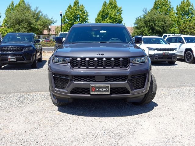 2026 Jeep Grand Cherokee L Laredo