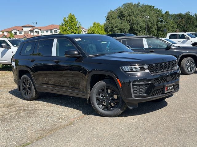 2026 Jeep Grand Cherokee L Laredo
