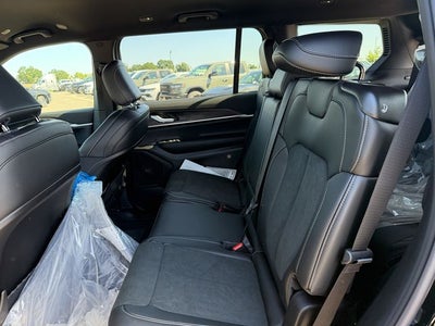 2026 Jeep Grand Cherokee L Laredo