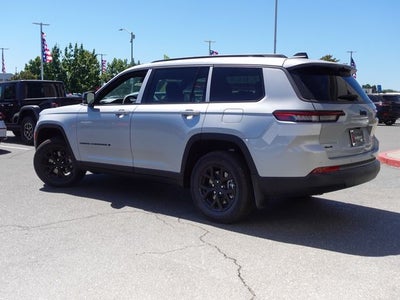 2026 Jeep Grand Cherokee L Laredo