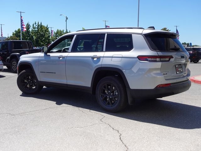 2026 Jeep Grand Cherokee L Laredo