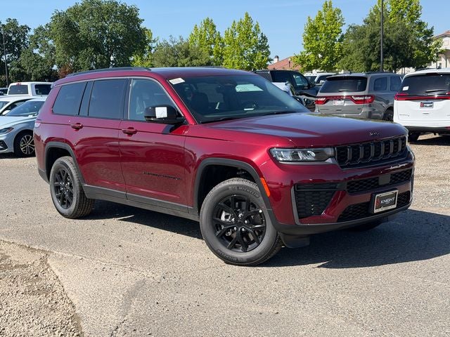 2026 Jeep Grand Cherokee L Laredo