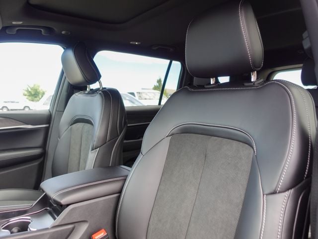 2026 Jeep Grand Cherokee L Altitude