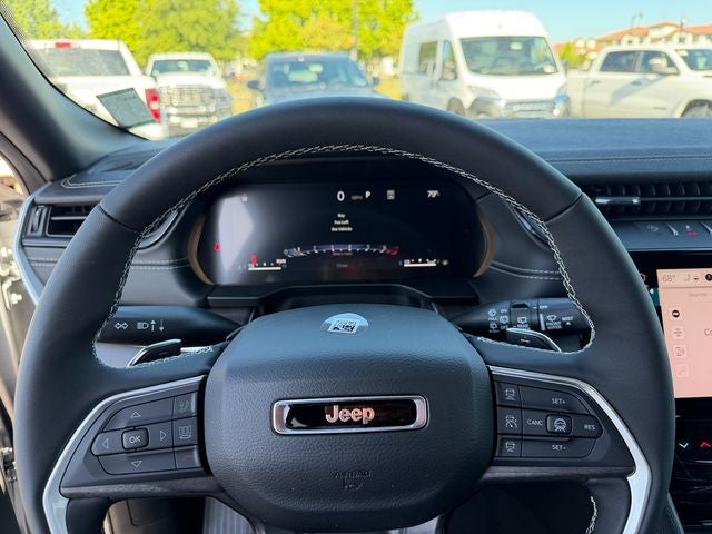 2026 Jeep Grand Cherokee L Laredo