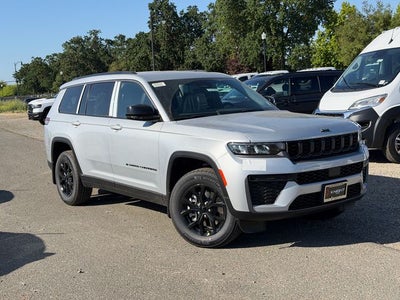 2026 Jeep Grand Cherokee L Laredo