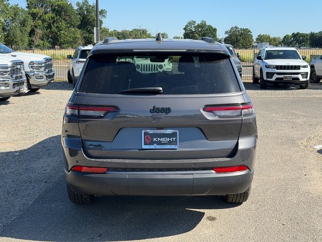 2026 Jeep Grand Cherokee L Laredo