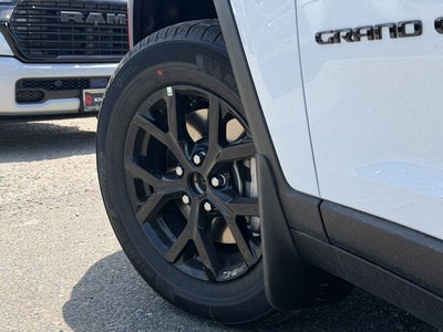 2026 Jeep Grand Cherokee L Laredo