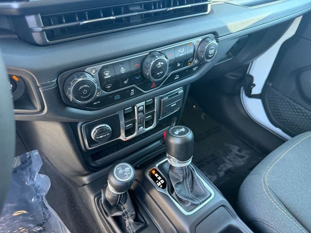 2024 Jeep Wrangler Sahara 4xe