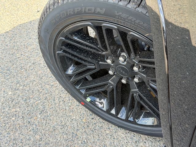 2026 Jeep Grand Wagoneer L Limited Reserve