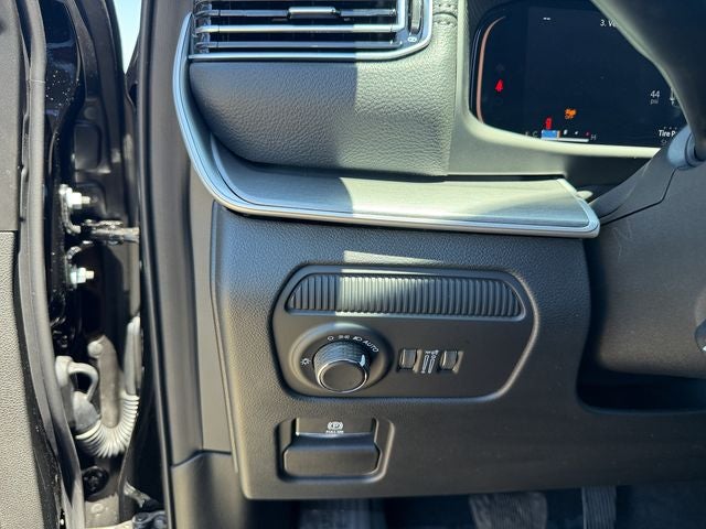 2026 Jeep Grand Wagoneer L Limited Altitude