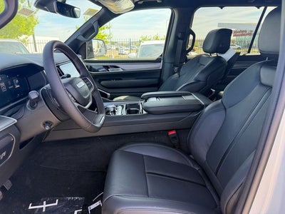 2026 Jeep Grand Wagoneer L Limited Reserve