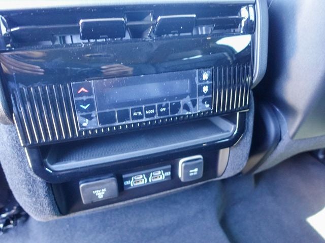2026 Jeep Grand Wagoneer L Limited Altitude