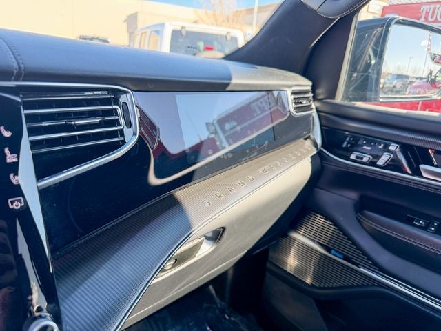 2024 Jeep Grand Wagoneer L Series II