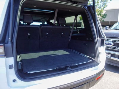 2024 Jeep Grand Wagoneer L Series II