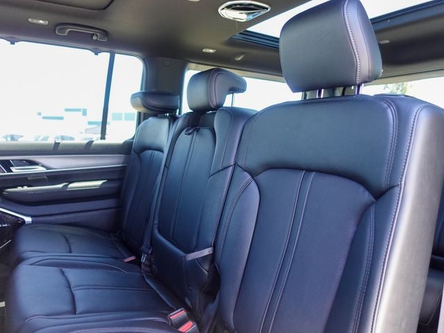 2026 Jeep Grand Wagoneer Limited Reserve