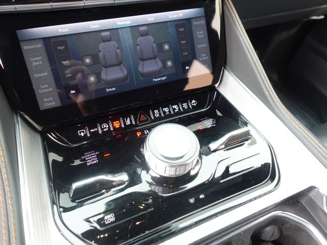 2023 Jeep Grand Wagoneer Series III