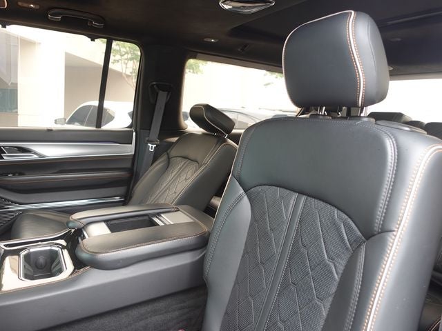 2023 Jeep Grand Wagoneer Series III