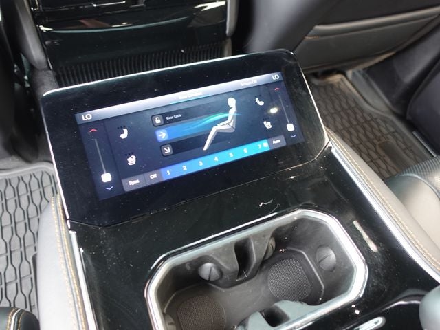 2023 Jeep Grand Wagoneer Series III