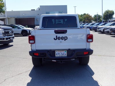 2025 Jeep Gladiator Nighthawk