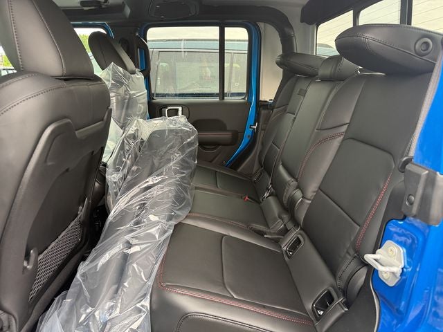 2026 Jeep Gladiator Shadow Ops