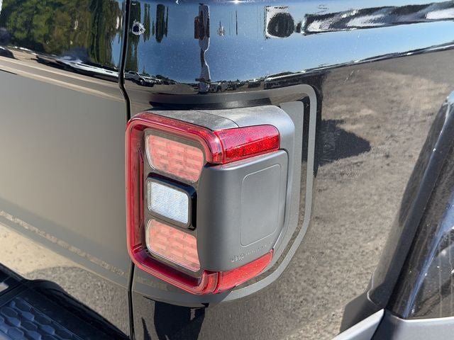 2026 Jeep Gladiator Shadow Ops