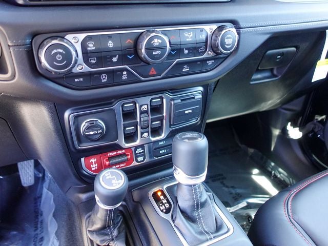 2026 Jeep Gladiator Shadow Ops