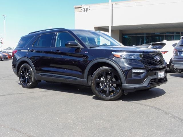 2024 Ford Explorer ST-Line