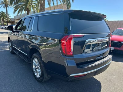 2023 GMC Yukon XL SLT