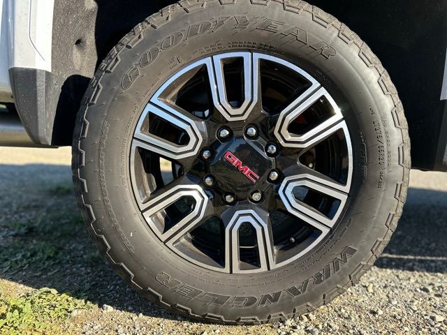 2022 GMC Sierra 2500HD AT4