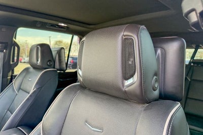 2023 Cadillac Escalade Sport