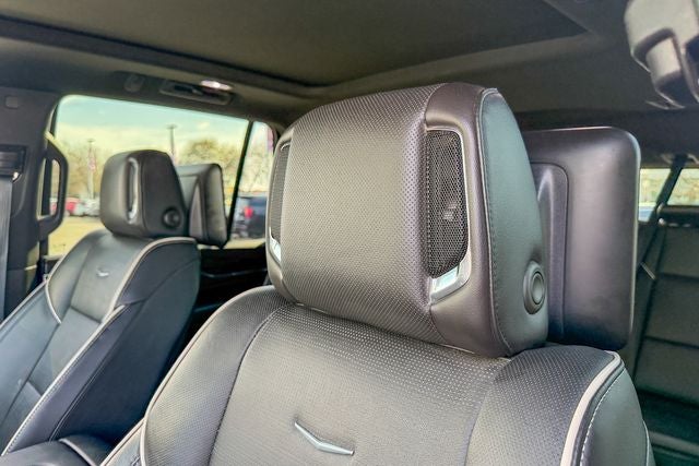 2023 Cadillac Escalade Sport