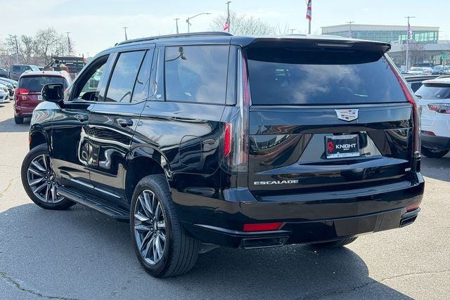 2023 Cadillac Escalade Sport