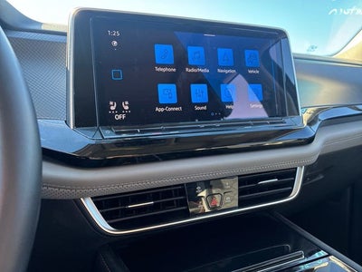 2024 Volkswagen Atlas 2.0T Peak Edition SE w/Technology