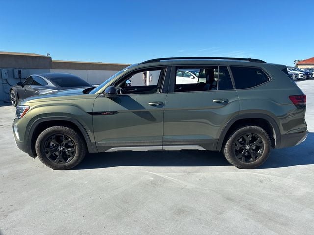 2024 Volkswagen Atlas 2.0T Peak Edition SE w/Technology