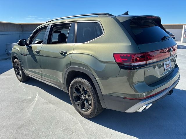 2024 Volkswagen Atlas 2.0T Peak Edition SE w/Technology