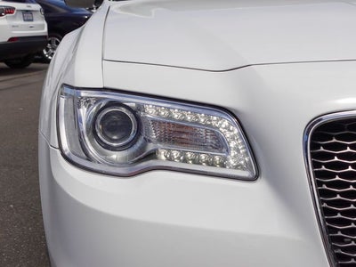 2019 Chrysler 300 Limited