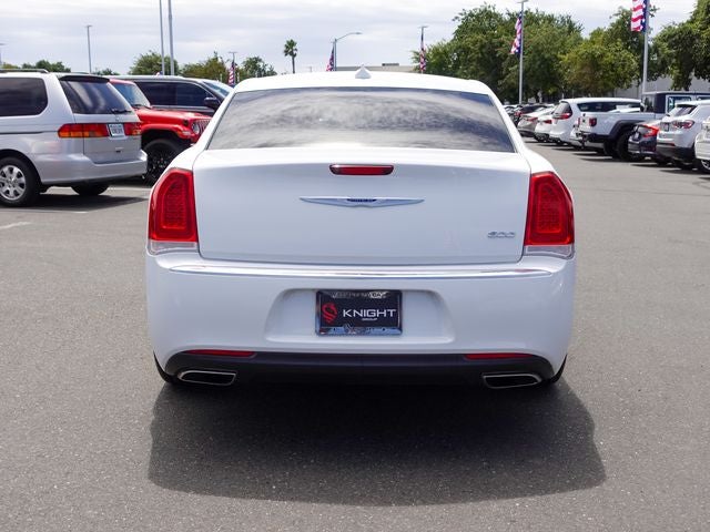 2019 Chrysler 300 Limited