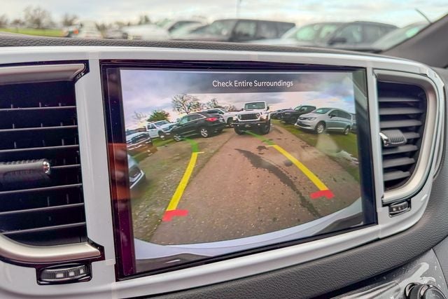 2026 Chrysler Voyager LX