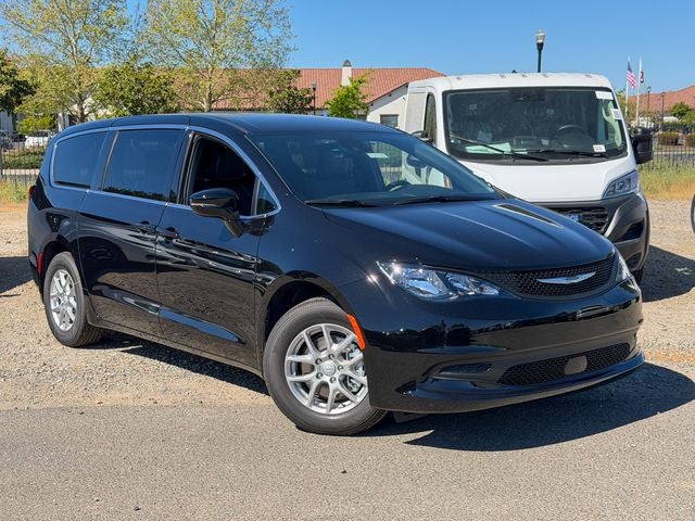 2026 Chrysler Voyager LX