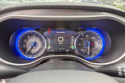 2026 Chrysler Voyager LX