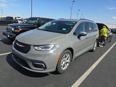 2023 Chrysler Pacifica Limited