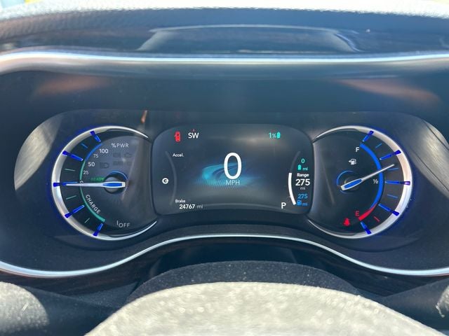 2023 Chrysler Pacifica Hybrid Pinnacle