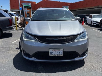 2020 Chrysler Pacifica Hybrid Limited