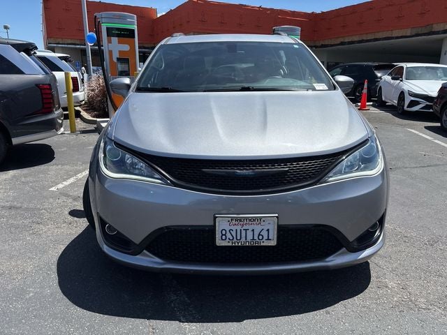 2020 Chrysler Pacifica Hybrid Limited